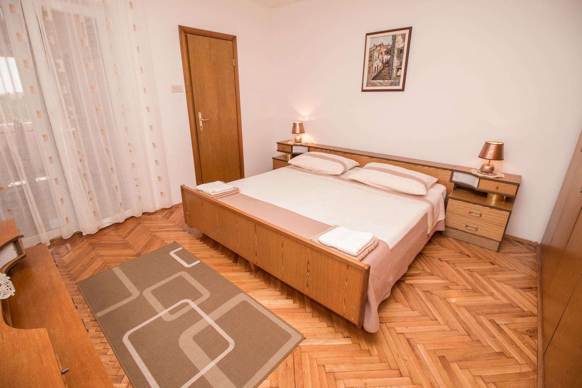 Apartments Divna Ровінь Екстер'єр фото